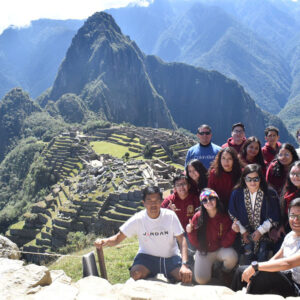 Machu Picchu by Car 2 Días / 1 Noche